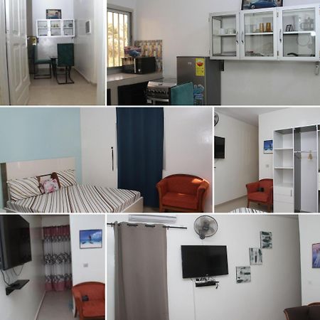 " Le Nid Douillet ", Un Fabuleux Studio, Calme, Cosy Et Bien Climatise Au Centre De Saly Exteriör bild